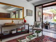 Casa com 920 m², 4 quartos sendo 4 suítes à venda no...