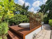 Casa com 973 m², 5 quartos sendo 5 suítes à venda no...