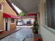 Casa com 9 dormitórios à venda, 357 m² por R$ 745.000...