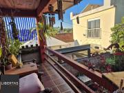 Casa com amplo jardim