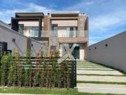 Casa com ar e piscina + 3 suítes, 142 m² venda por R$...