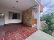 CASA COM ÁREA DE 420M² À VENDA NO BAIRRO CARLOS PRATES...