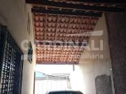 Casa com boa localização próximo escola e creche