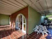 Casa com edícula e área gourmet no Jardim Albamar, Guaruja