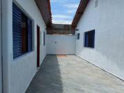 Casa com edícula e espaço para piscina em Peruíbe