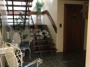 Casa com elevador, 4 dormitórios sendo 1 suíte com...