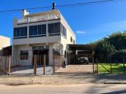 Casa com espaço comercial no Bairro Arroio Grande