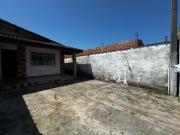 Casa com espaço para piscina em Peruíbe Casa com espaço para piscina em Peruíbe