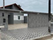 Casa com excelente acabamento a 500m do mar Mongaguá /SP