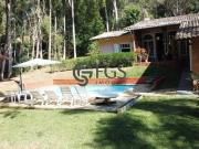 Casa com excelente terreno e localização no Condomínio...