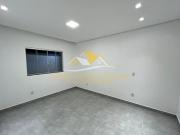 Casa com fino acabamento em local privilegiado