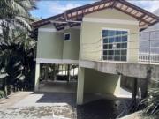 Casa com linda vista em final de rua! Aceito permuta por AP Casa com linda vista em final de rua! Aceito permuta por AP