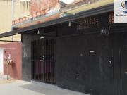 Casa com loja a venda no bairro Icaivera, Betim