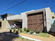 CASA COM LOTE DE 400m2 SENDO 03 SUÍTES COM PISCINA E...