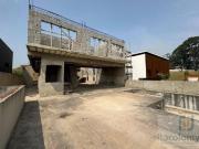 Casa com obra parada à venda no Campos do Conde