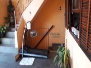 Casa com ótima localização, próxima ao centro da cidade...