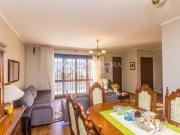 CASA COM PÁTIO QUIOSQUE E PISCINA 3 QUARTOS SUÍTE E DUAS...