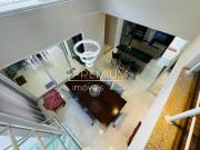 Casa com pé direito alto para comprar no Reserva da...
