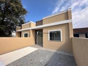 Casa com piscina 3 dormitórios em Praia De Leste