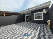 Casa com Piscina á venda lado mar Praia de Leste