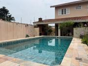 CASA COM PISCINA A VENDA NA PRAIA EM ITANHAÉM