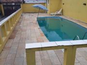 CASA COM PISCINA A VENDA NA PRAIA EM ITANHAÉM