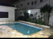 CASA COM PISCINA A VENDA NA PRAIA EM ITANHAÉM/SP
