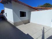 CASA COM PISCINA A VENDA NA PRAIA EM ITANHAÉM/SP