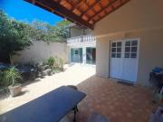 CASA COM PISCINA A VENDA NA PRAIA EM ITANHAÉM/SP