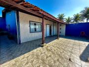 CASA COM PISCINA A VENDA NA PRAIA EM ITANHAÉM/SP