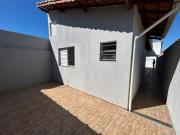 CASA COM PISCINA A VENDA NA PRAIA EM PERUÍBE