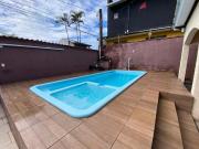 CASA COM PISCINA A VENDA NA PRAIA EM PERUÍBE