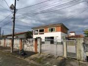 CASA COM PISCINA A VENDA NA PRAIA EM PERUIBE/SP