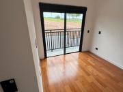 Casa com Piscina à Venda no Condomínio Villas do Jaguari