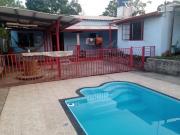 CASA COM PISCINA, BAIRRO ICARAÍ EM JUATUBA!