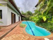 Casa com 4 dormitórios à venda, 316 m² por R$...