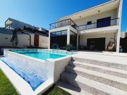 Casa com piscina Condomínio Quintas da Boa Vista,...