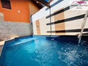 Casa com piscina e 2 dormitórios à venda, 60 m² por R$...