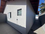 Casa com piscina e 2 quartos em Itanhaém