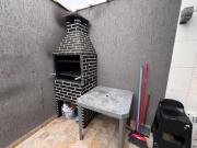 Casa com piscina e 2 quartos em Itanhaém