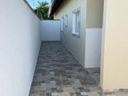 Casa com piscina e 2 quartos em Itanhaém