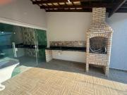 Casa com piscina e 3 quartos em Itanhaém