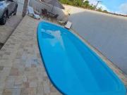 Casa com piscina e 3 quartos em Peruíbe