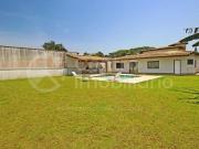 Casa com piscina e 4 quartos em Peruíbe, no bairro...