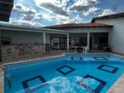 Casa com piscina e 5 quartos no bairro Jardim Itália