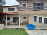 Casa com piscina e área gourmet em Itanhaém