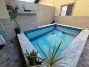 Casa com piscina e área gourmet em Itanhaém