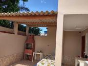 Casa com piscina e churrasqueira em Itanhaém