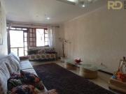 Casa com Piscina e Terraço Gourmet – 5 Quartos – Jardim...