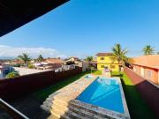 Casa com piscina, edicula assobradada na praia em Itanhaém